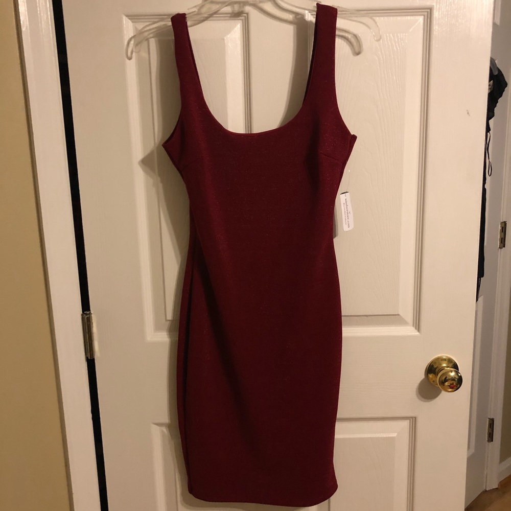 🔴Dress “M”